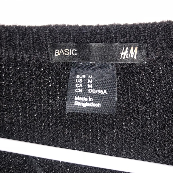 ⭐️H&M Striped Sweater - Picture 2 of 2